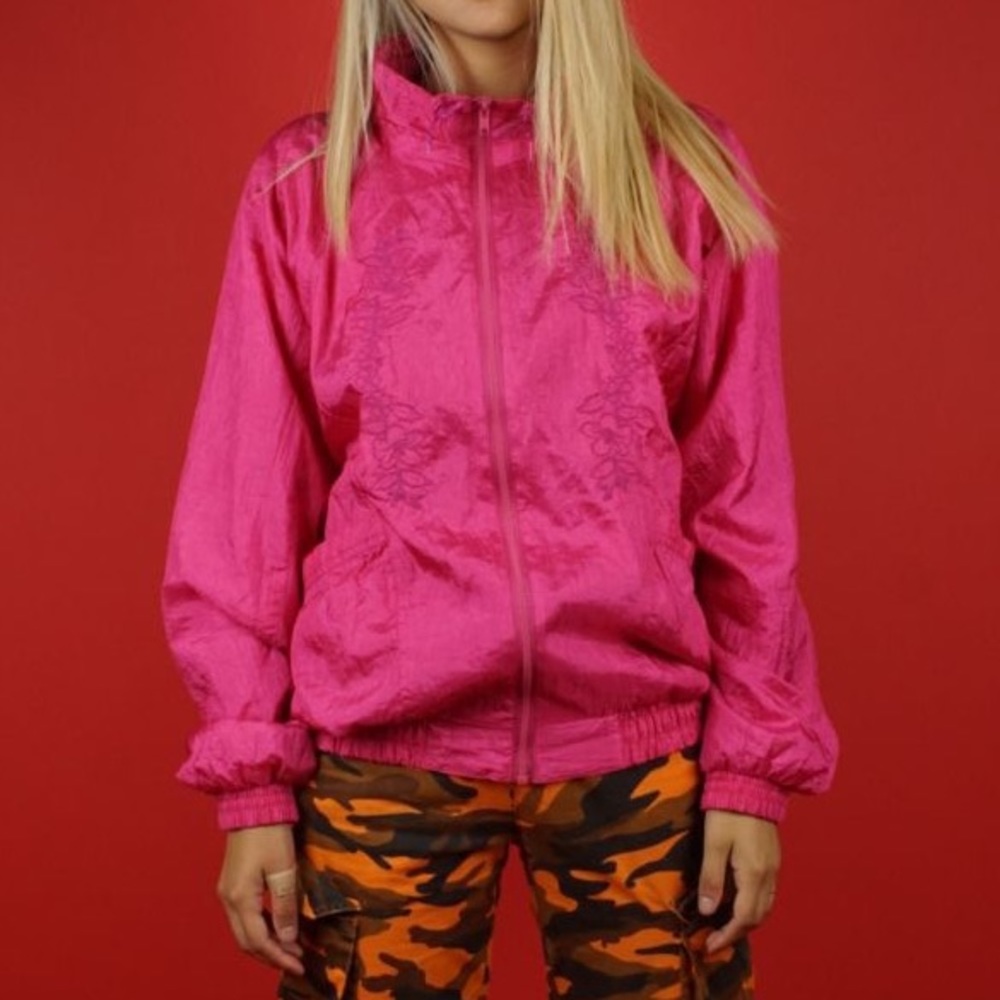 Vintage 90s bright pink embroidered windbreaker